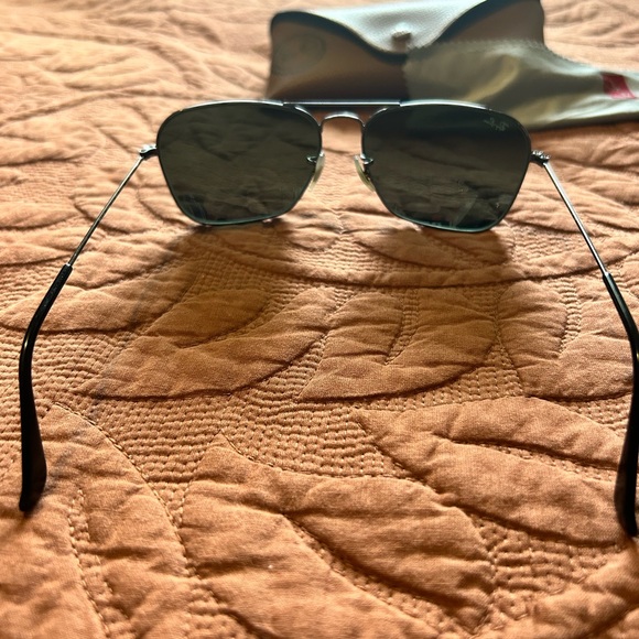 Ray Ban sunglasses aluminum frames - Picture 5 of 17